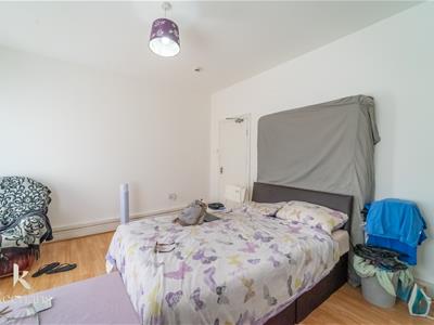 Picture 19